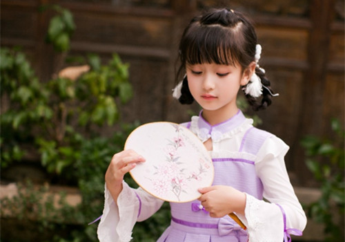 张嫣姿名字打分_张嫣姿名字多少分