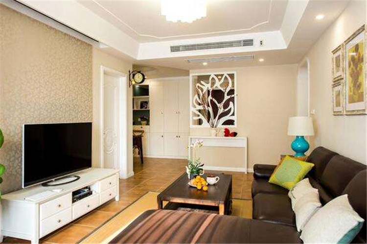 ：客厅挂钟禁忌及客厅家居风水风水！！