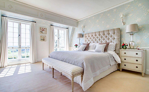 家庭摆设风水_店铺风水摆设_卧房风水摆设