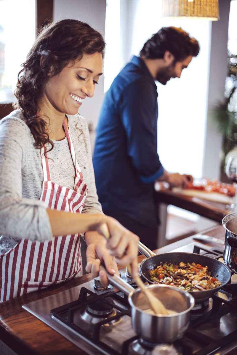 厨房装修风水应注意哪些_餐厅厨房装修与风水_厨房餐厅客厅一体风水