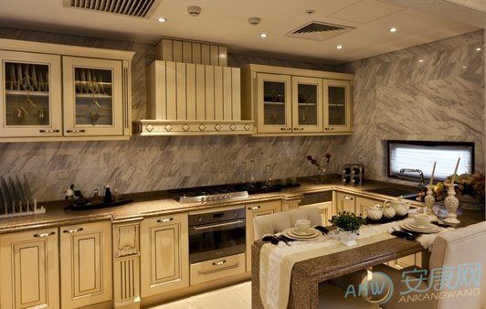 装修风水禁忌100条阳台装修风水_装修风水禁忌100条_家庭装修风水禁忌100条大门对厕所