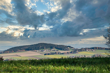 万年历对照表Q2老皇历中的每日卦象是怎么推算来的？
