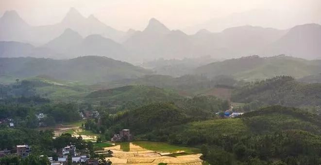 中国风水术起源古老，源远流长气派，形势派和理气派！