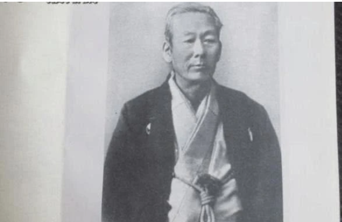 九三君子终日乾乾，夕惕“厉无咎”