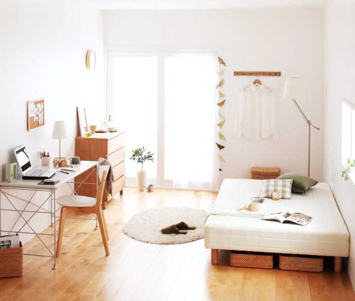 客厅摆放二个冰箱对家庭风水有乜s影响_香港风水客厅沙发不靠墙摆放图片_冰箱客厅摆放风水禁忌