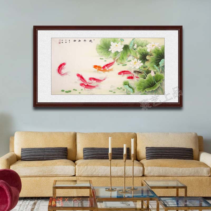 客厅挂孔雀画风水讲究_客厅挂山水瀑布画风水好吗_客厅风水中堂画怎么挂