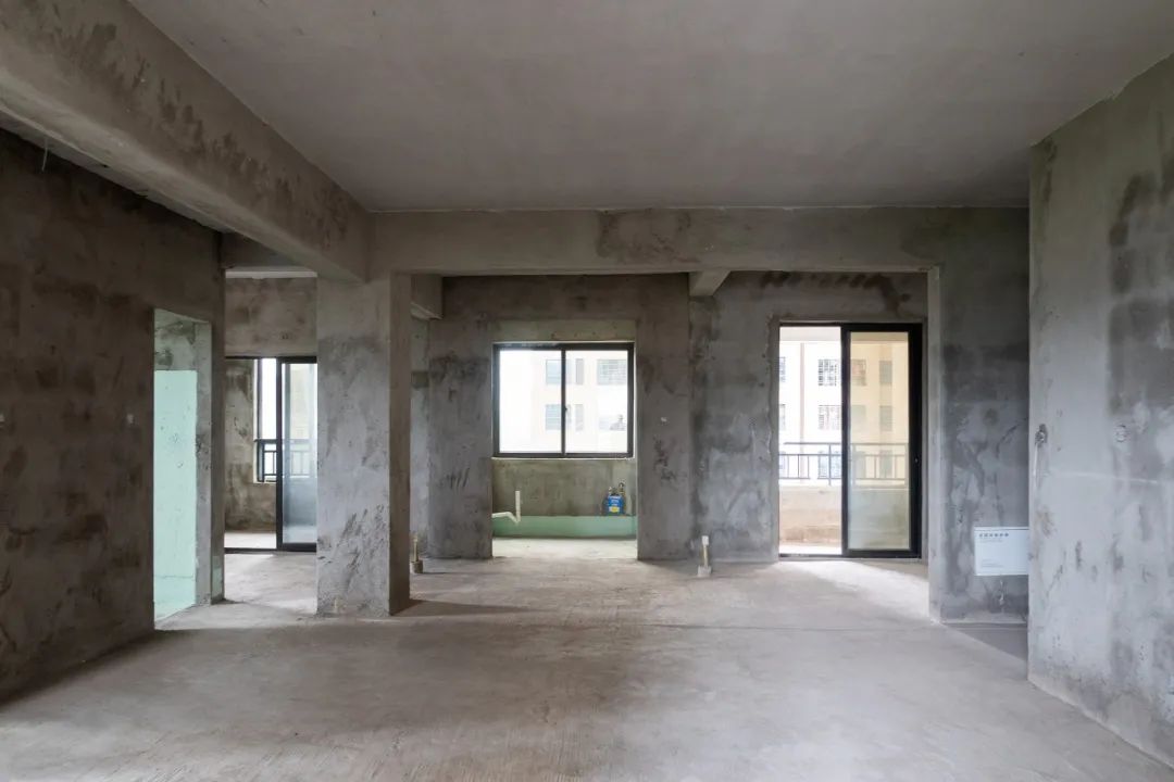 装修楼房墙有钢筋可以砸吗_新房装修可以砸墙_装修砸墙价格