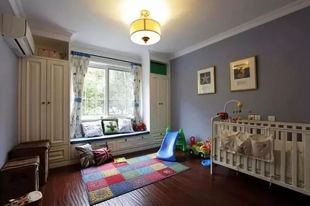 人防面积架空层算面积吗_楼房户型面积怎么算_水电装修面积算墙体面积吗