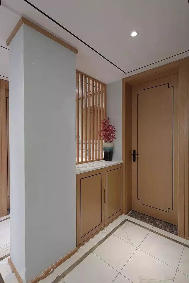 门厅风水植物_门厅过道装修风水禁忌_门厅挂钟风水