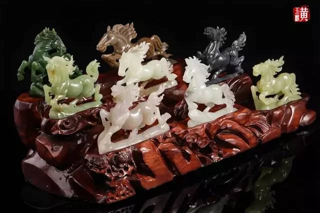 大润发有桌台摆件买吗_女生办公桌旺事业的风水摆件_办公室风水招财旺事业