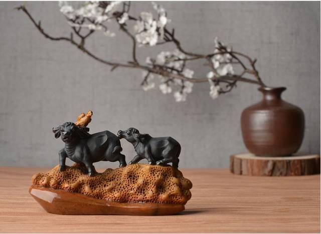 办公室风水招财旺事业_大润发有桌台摆件买吗_女生办公桌旺事业的风水摆件