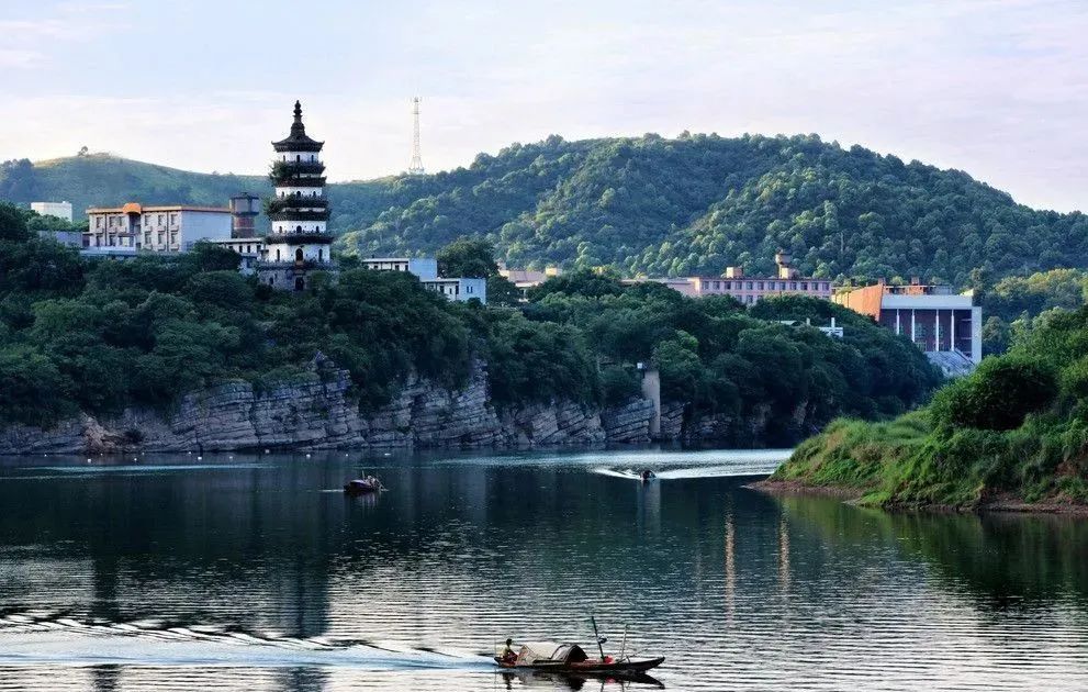 红木|木材.家具.工艺品解放前，命主文昌位