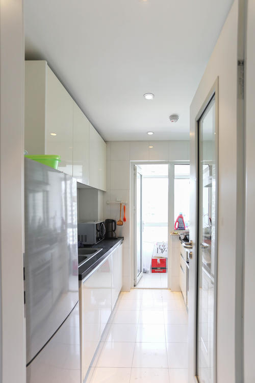 厨房、卫生间的搭配方式，会有一定的“扩大”空间的效果