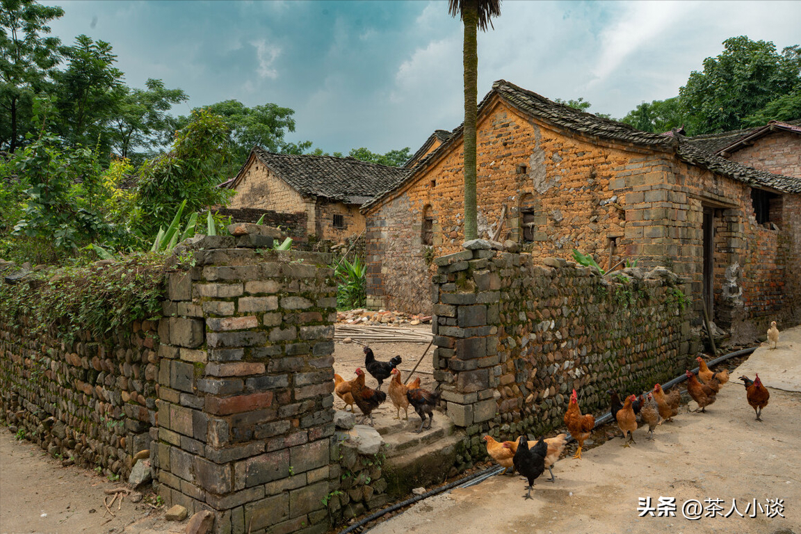 茶人小谈门口遇三冲，人穷家不兴?