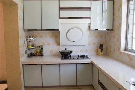 慈世堂：农村厨房的最佳方位，你知道吗？