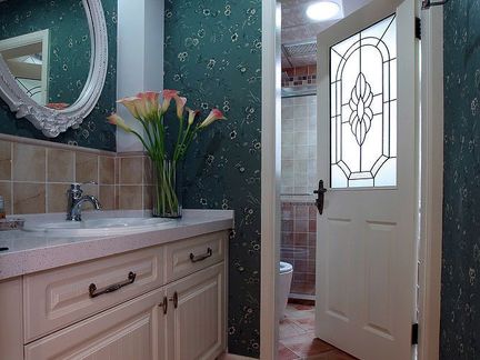 厕所门口的风水禁忌，为什么门要靠边呢？