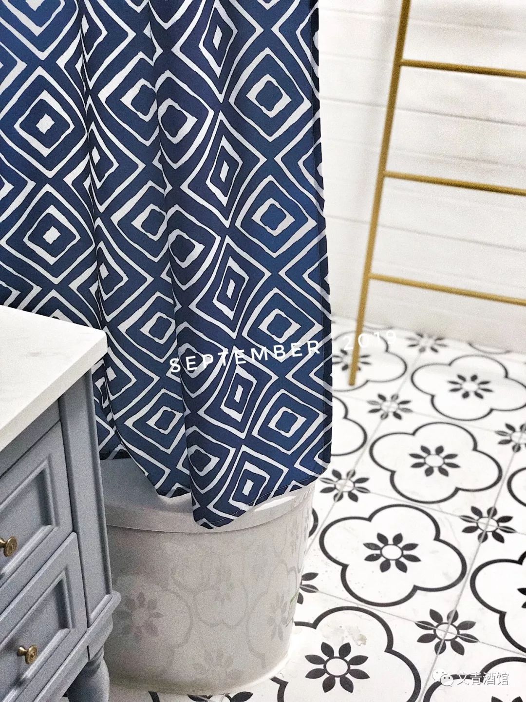 卧室墙面图案风水讲究_卧室墙面挂饰风水_卧室墙面颜色 风水