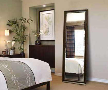 一下风水卧室装修能尽量避免家居坏风水，好运又平安