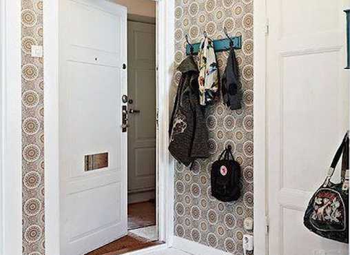 玄关侧面放镜子_玄关 镜子 风水_玄关放镜子影响风水吗