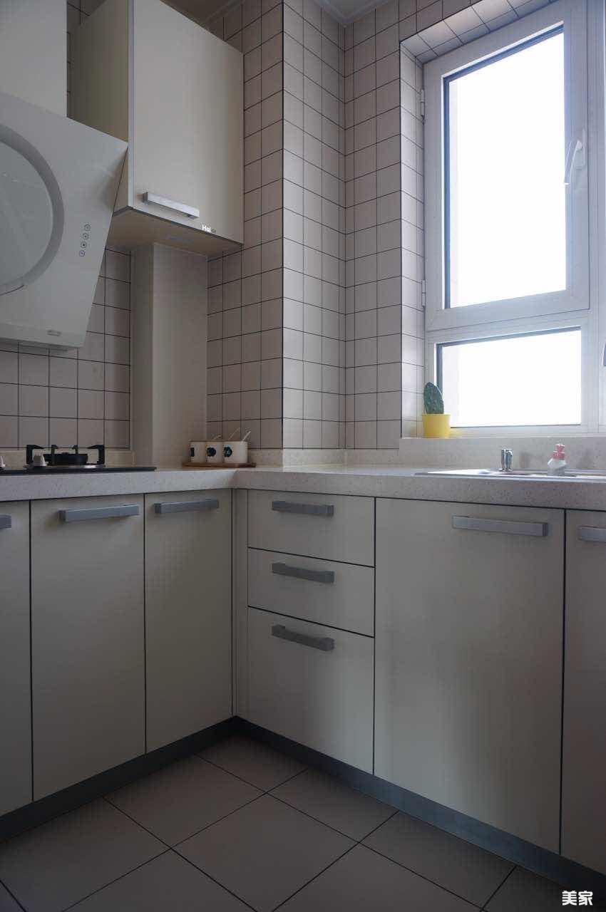 玄关挂荷花风水_玄关画挂多高合适_玄关两鹿画挂什么图最好 风水