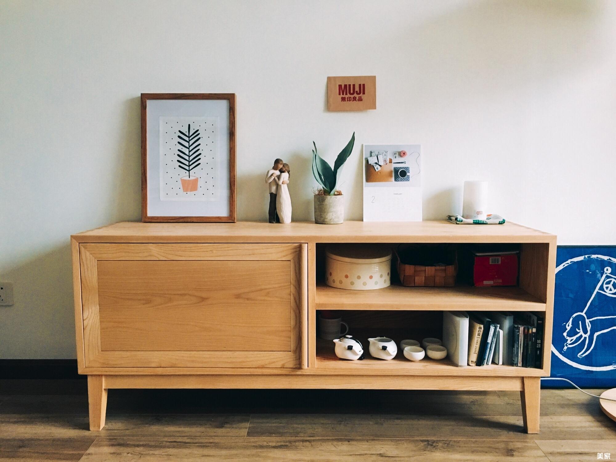 玄关两鹿画挂什么图最好 风水_玄关挂荷花风水_玄关画挂多高合适