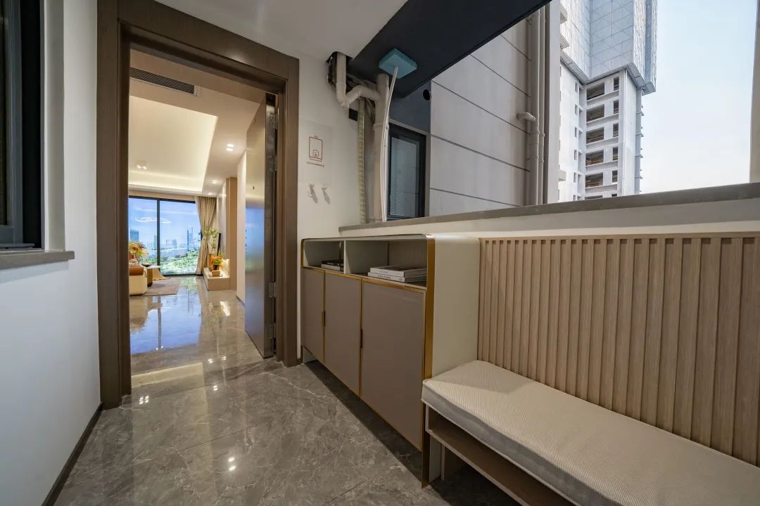 看房风水朝向应怎么看_商品房风水是看入户门还是看阳台_门对着阳台风水好不好