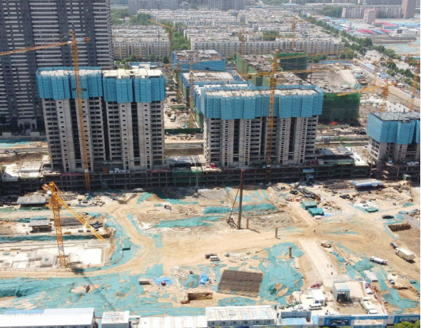 商品房风水是看入户门还是看阳台_风水讲看房时下雨_看房带上狗风水