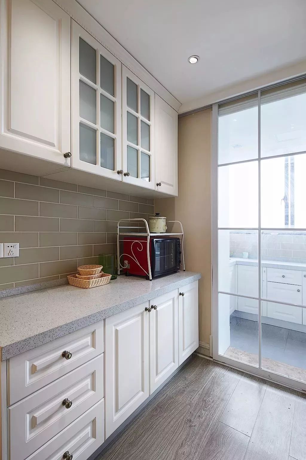 厨房门和阳台的风水问题及化解方法！