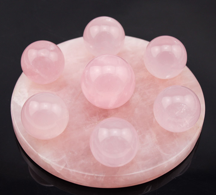 影响桃花运的风水_如何布局商业五鬼运财局风水_风水招桃花