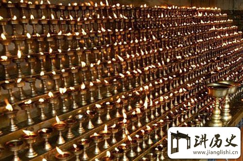 藏传佛教中常见的8大法器