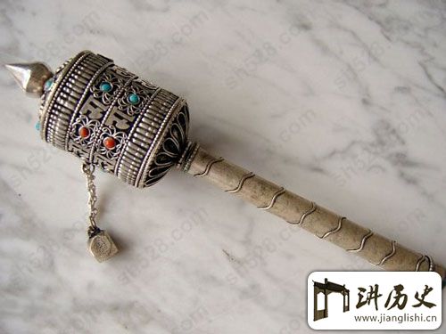 虔诚的“如意宝珠”——转经筒