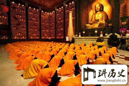 佛教早课和晚课的内容，早晚课礼仪